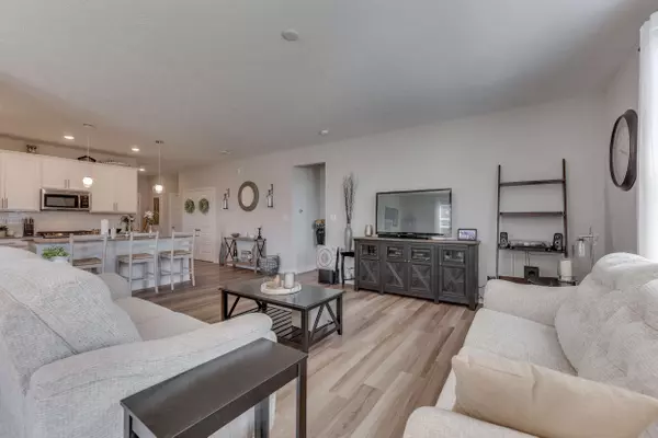 3533 Gillsland RD, Bargersville, IN 46106