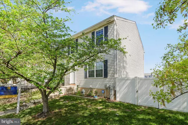 210 OAK LEAF WAY, Halethorpe, MD 21227