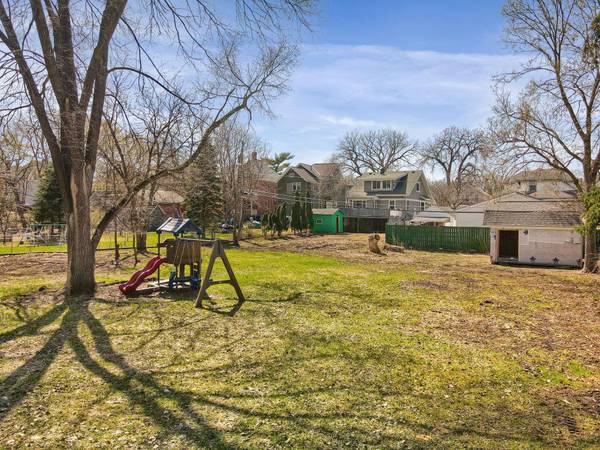 940 Burr ST, Saint Paul, MN 55130