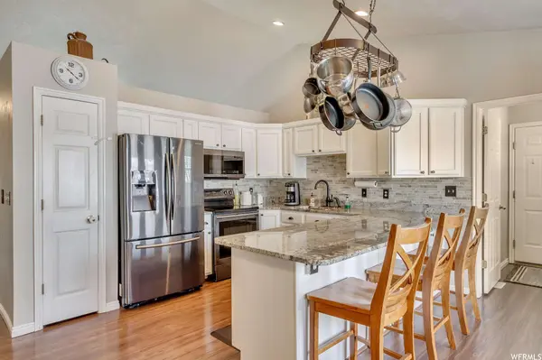 4976 W KESSLER PEAK DR S, Riverton, UT 84096