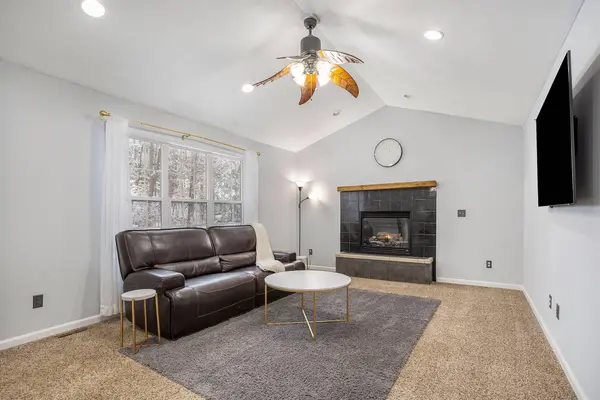 31 Christian Road, Battle Creek, MI 49014