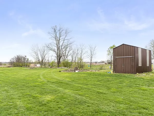 31350 S Smith RD, Wilmington, IL 60481