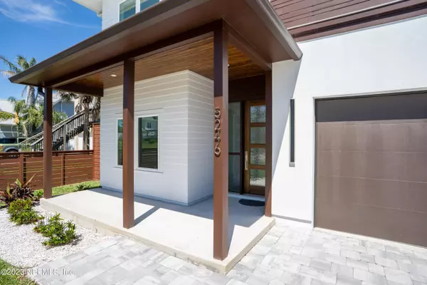 5246 MEDORAS AVE, St Augustine, FL 32080