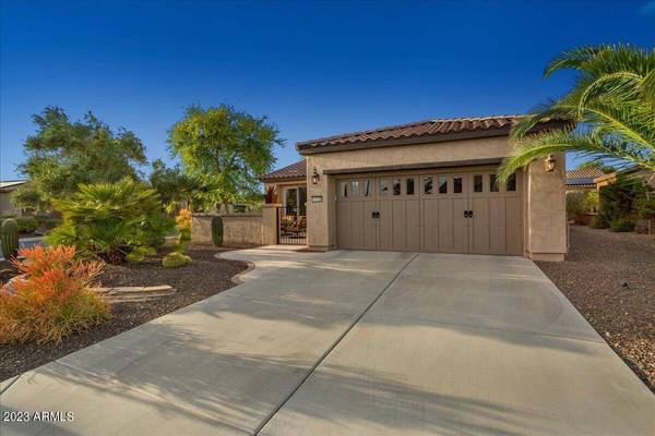 12928 W QUAIL TRACK Drive, Peoria, AZ 85383