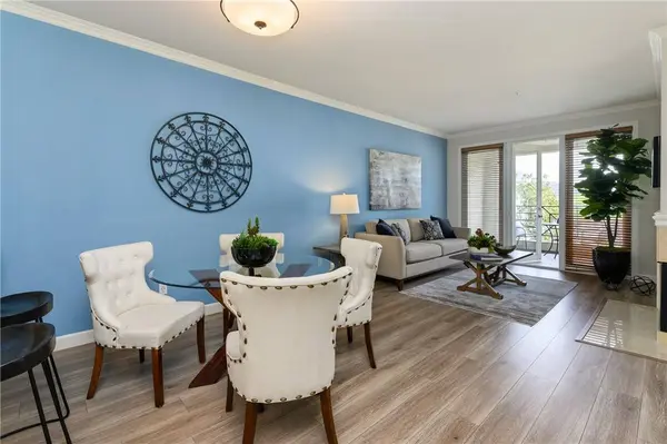 2243 Martin #311, Irvine, CA 92612