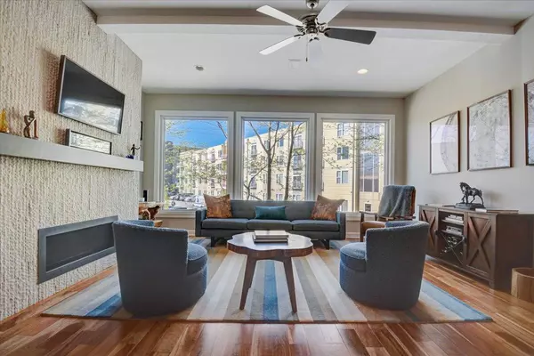 657 E Merrill ST, Indianapolis, IN 46203