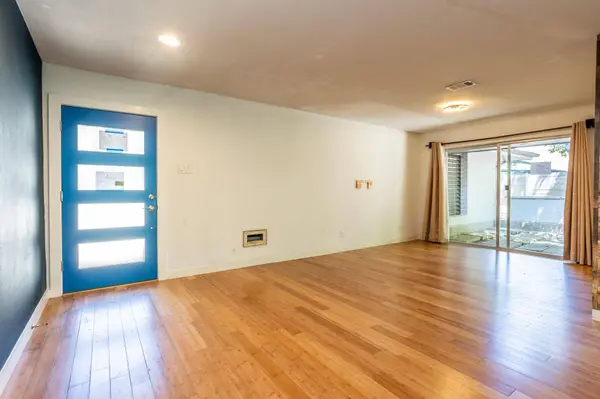 4512 Dove Creek Way, Dallas, TX 75232