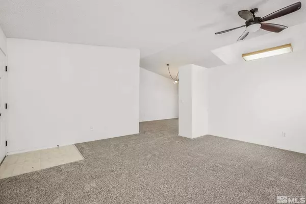 8611 Beechcraft Dr, Reno, NV 89506-2159