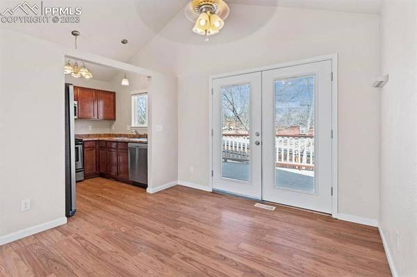 7885 Lindsey DR, Colorado Springs, CO 80920