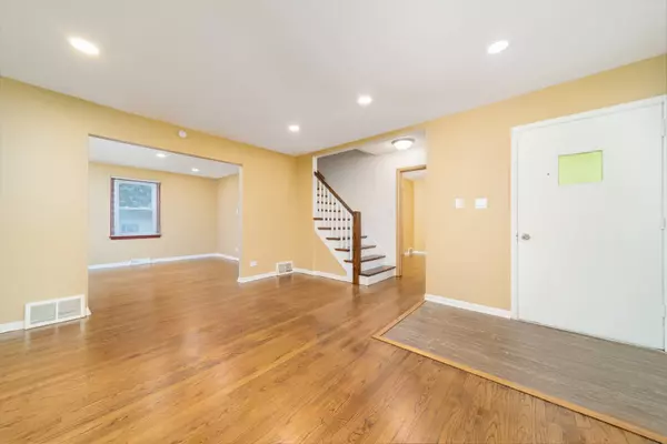 16762 Anthony Avenue, Hazel Crest, IL 60429