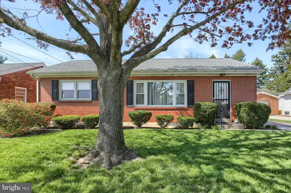 2940 MORNINGSIDE DR, Camp Hill, PA 17011