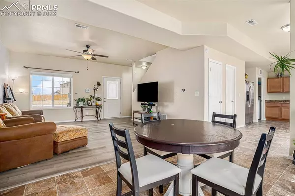 1782 Killdeer CT, Pueblo, CO 81008