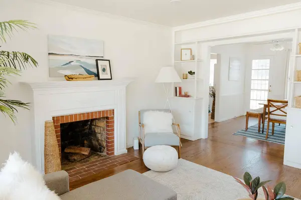 2205 Meer WAY, Sacramento, CA 95822