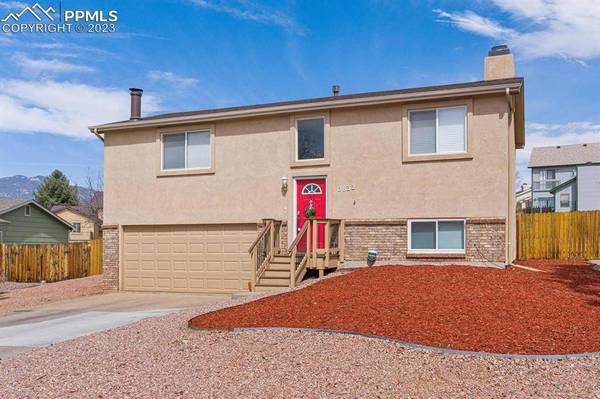 3832 Glenmeadow DR, Colorado Springs, CO 80906