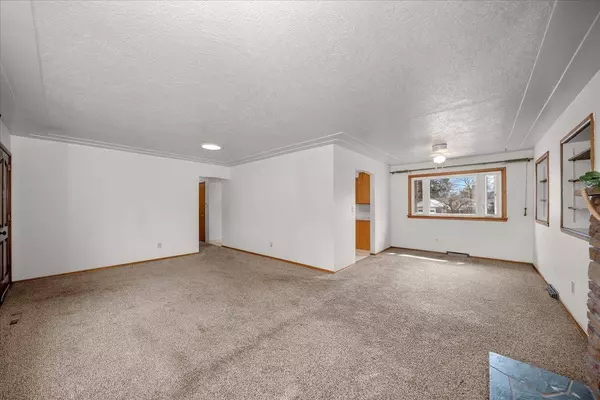 3813 W Olympic Ave, Spokane, WA 99205