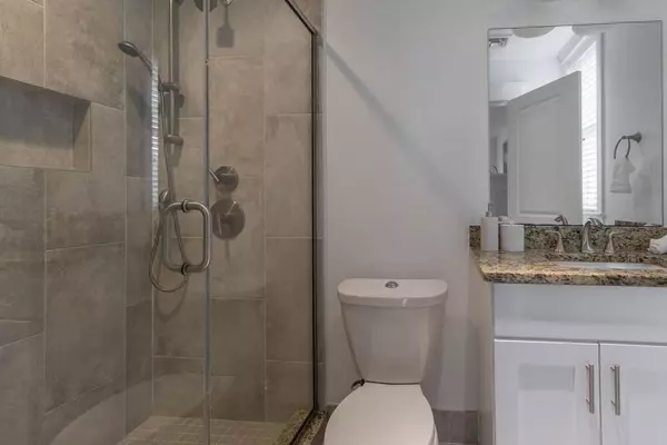 45 Coffey St #6, Boston, MA 02122