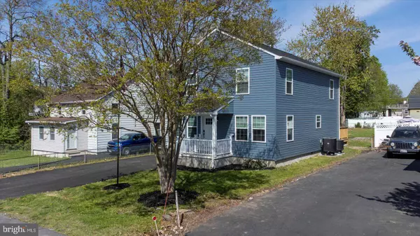 2425 WYTHE AVE, Sparrows Point, MD 21219