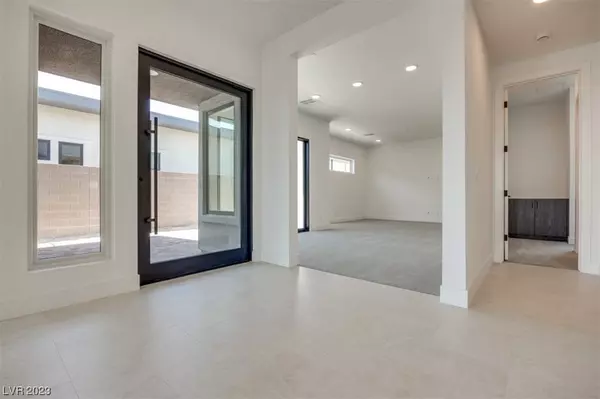 380 Vista Sunset Avenue, Las Vegas, NV 89138