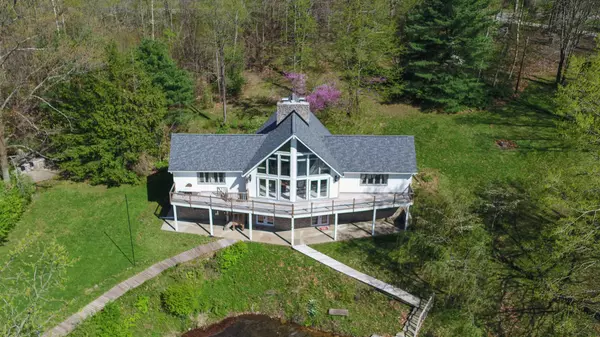 7037 Opossum DR, Nineveh, IN 46164