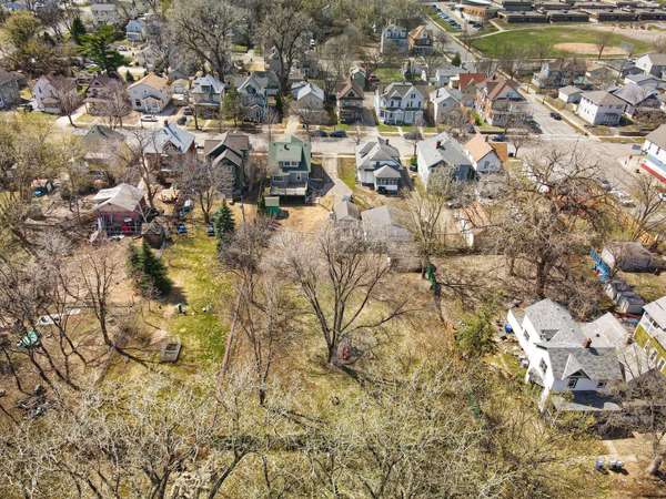 940 Burr ST, Saint Paul, MN 55130