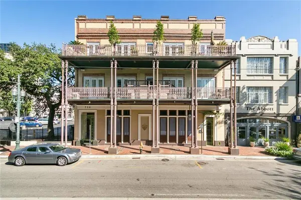 730 ST CHARLES AVE #203, New Orleans, LA 70130