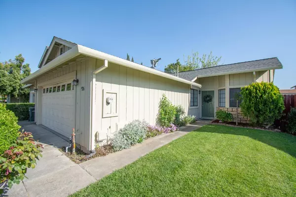 926 Brierglen WAY, Sacramento, CA 95834