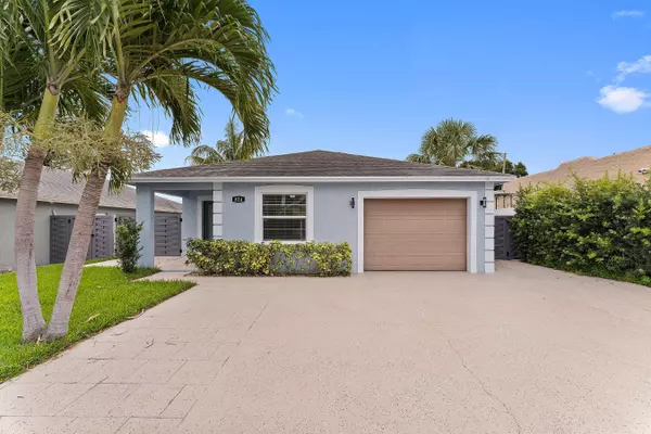 824 Selkirk ST, West Palm Beach, FL 33405