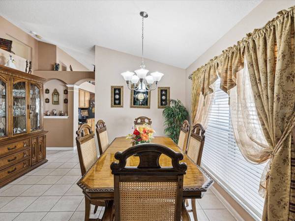 11565 MISTY ISLE LN, Riverview, FL 33579