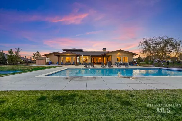 2596 N Vizcaya Way, Eagle, ID 83616