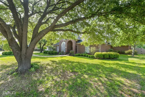 348 Crosscreek Drive, Bossier City, LA 71111