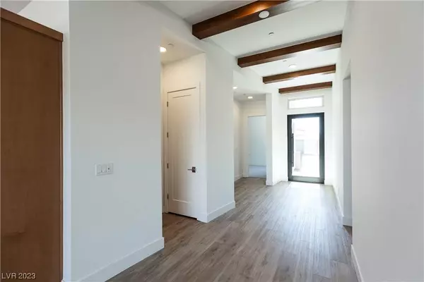 12102 Canyon Sunset Street, Las Vegas, NV 89138