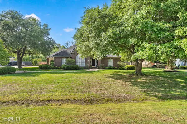 348 Crosscreek Drive, Bossier City, LA 71111