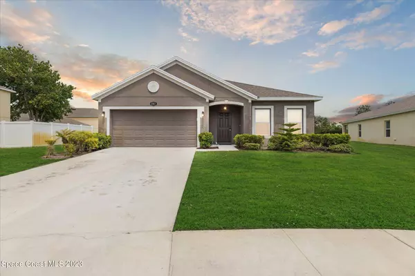 5987 Ridge Lake Circle, Vero Beach, FL 32967