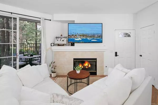 12080 Tivoli Park Row #3, San Diego, CA 92128