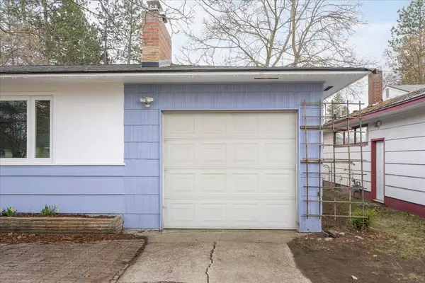 3813 W Olympic Ave, Spokane, WA 99205