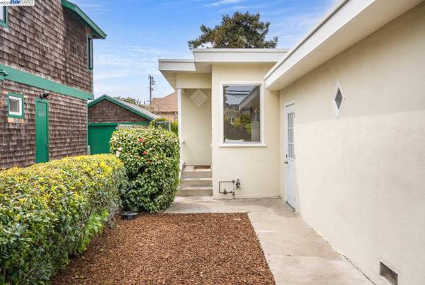 918 Jackson St, Albany, CA 94706