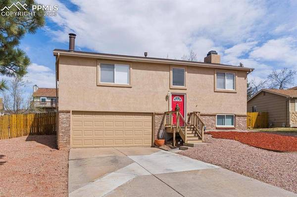 3832 Glenmeadow DR, Colorado Springs, CO 80906