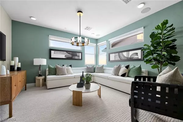 377 Crown Mesa Avenue, Las Vegas, NV 89138