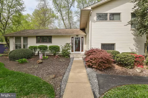 203 DAKOTA AVE, Wilmington, DE 19803