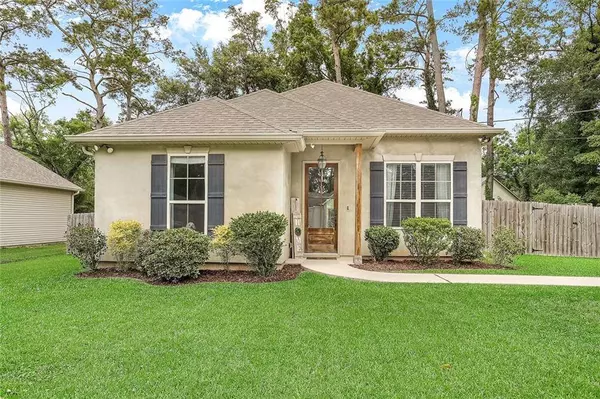 28 HESTER ST, Madisonville, LA 70447