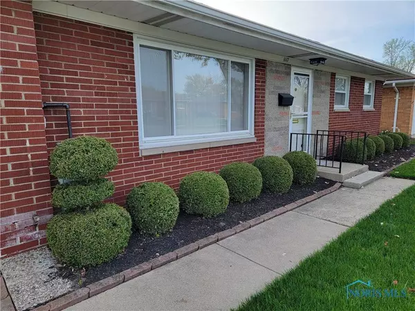 1117 Kirk ST, Maumee, OH 43537