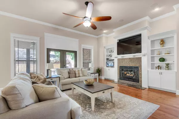 8822 Spider Lily Way, Pensacola, FL 32526