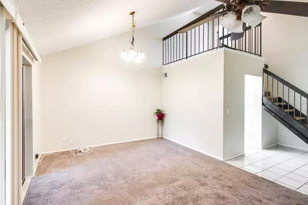 102 BOUGH AVE #102, Clearwater, FL 33760