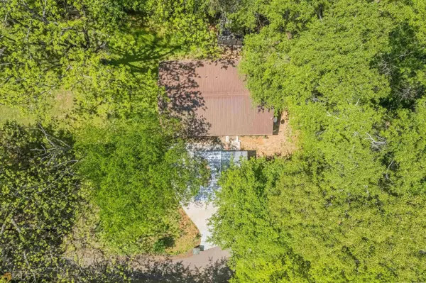 53 Archer St, Toccoa, GA 30577