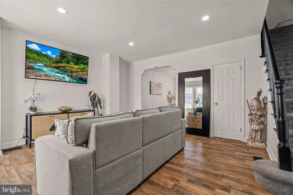 6220 TACKAWANNA ST, Philadelphia, PA 19135