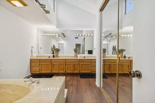 2018 Winter Sunday Way, Arlington, TX 76012