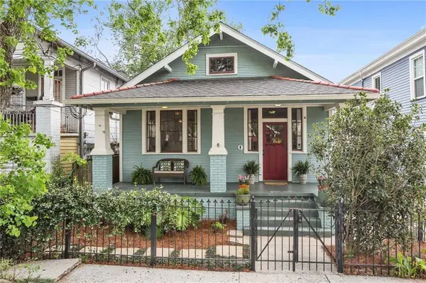 4716 PALMYRA ST, New Orleans, LA 70119