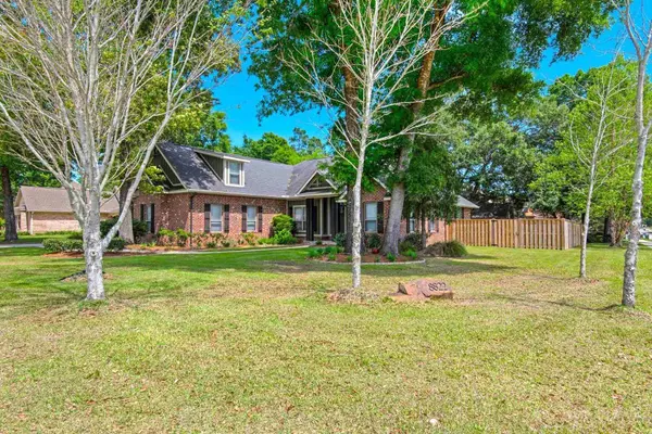 8822 Spider Lily Way, Pensacola, FL 32526