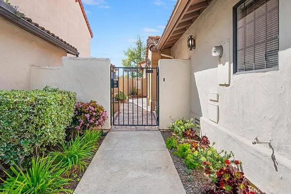 3755 Carnation, Escondido, CA 92025