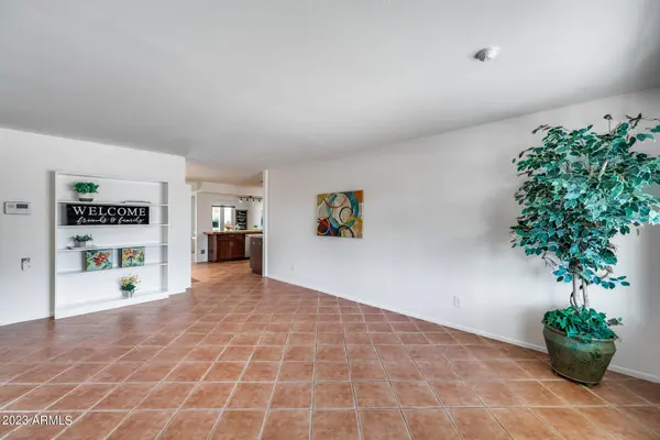 1234 E EL PARQUE Drive, Tempe, AZ 85282